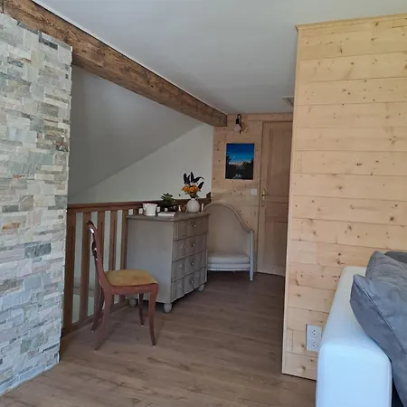 Maison Vue Sur En Moyenne Montagne * Pradelles-Cabardes