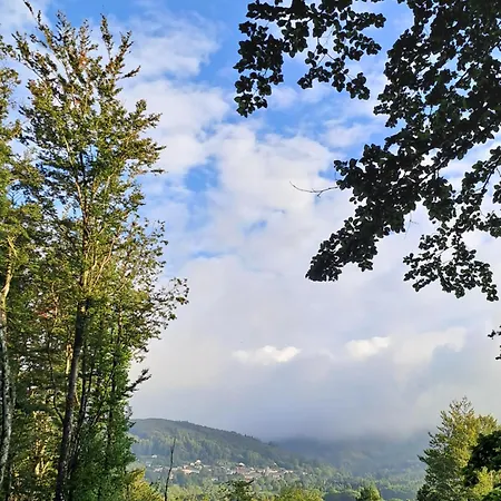 Feriehus Maison Vue Sur En Moyenne Montagne